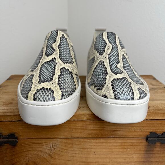Vince Saxon Platform Sneakers Women's Size 9 Snakeskin Embossed Leather Slip On - Picture 7 of 9